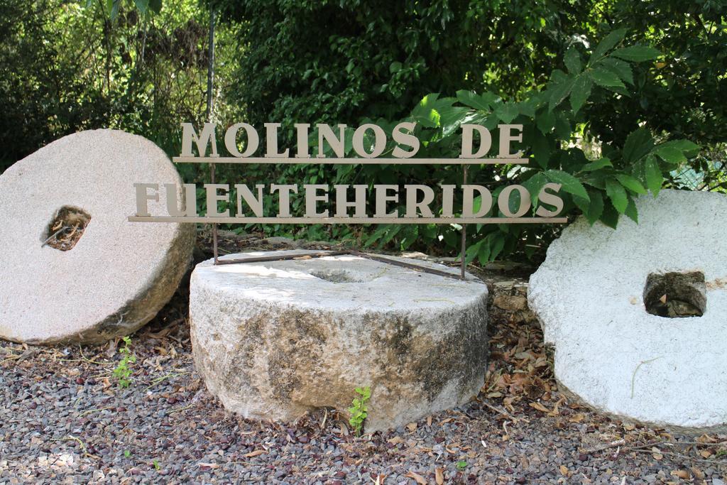 Molinos De 푸엔테에리도스 외부 사진
